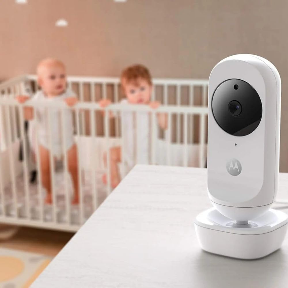 Motorola Digital Baby Monitor LCD Display Night Vision, 2x Digital Zoom, Temperature Monitor & Soothing Lullabies